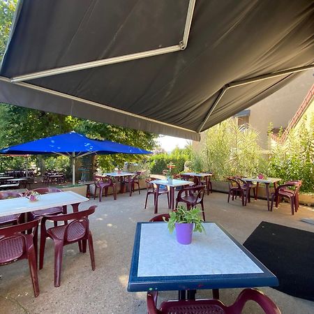 Hotel Restaurant La Place Malay-le-Grand Exterior foto